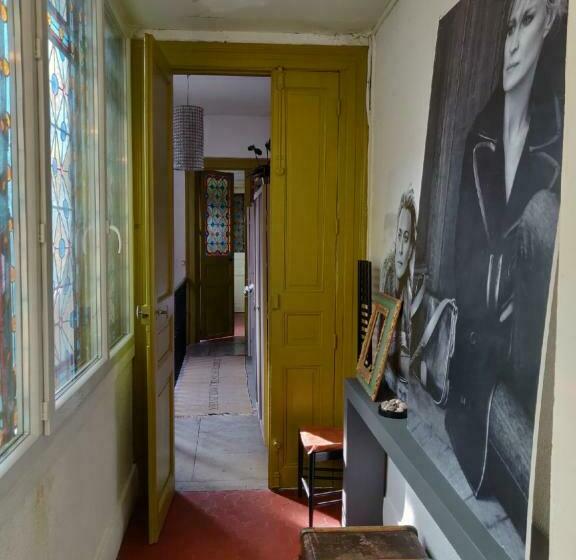 חדר סטנדרט עם מרפסת, En Ville Et Sous Les Arbres