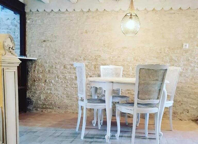 带2个卧室的公寓, La Fontenelle Chambres D'hôtes