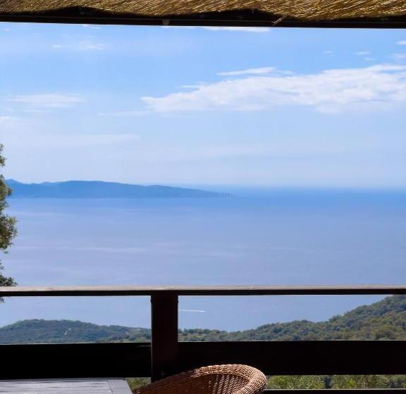 Трехместный Superior Вид на Море, La Pampa Cargese Chambres D Hotes