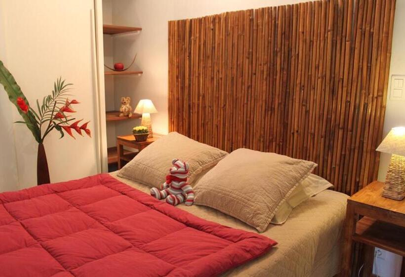 标准三人间, Le Mas De Bertagne