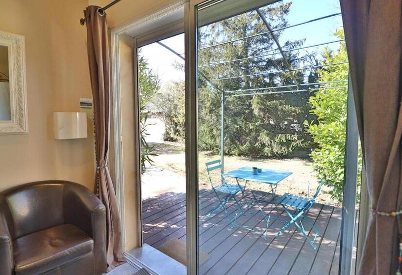 标准间带露台, Le Mas De Bertagne