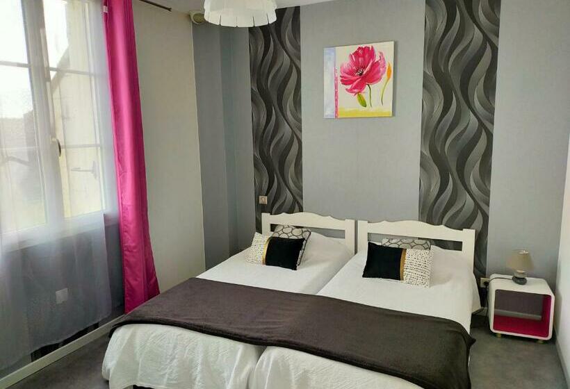 غرفة قياسية, Les Chambres Du Faubourg