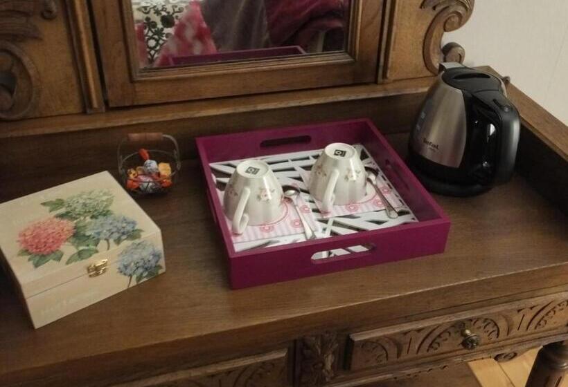 Номер Стандарт, L'escarbotine