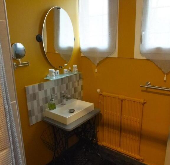 Номер Стандарт, L'escarbotine