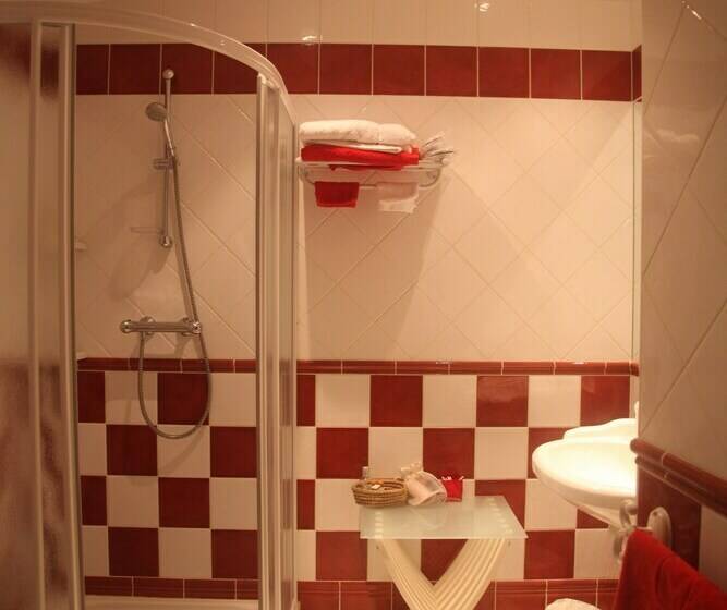 标准间, Logis De La Clef De Bois