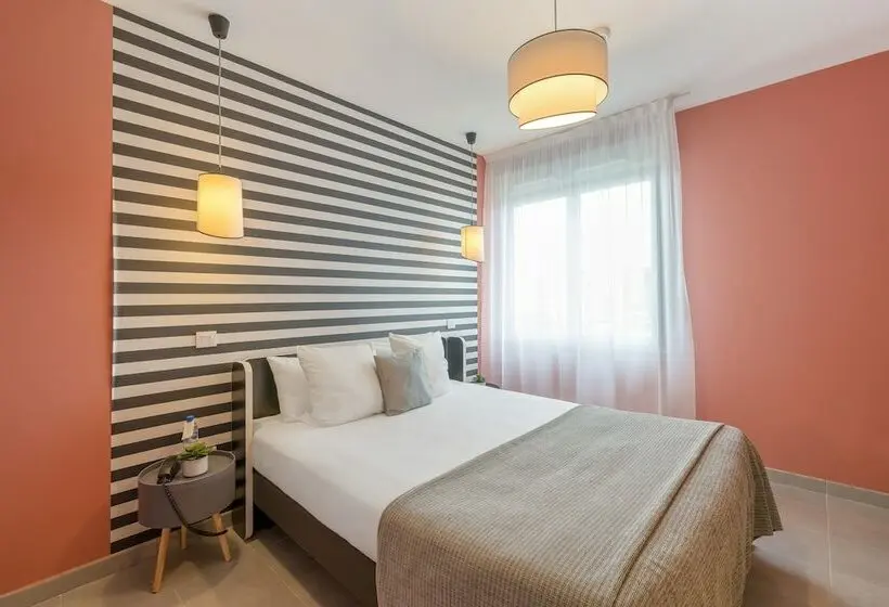 Standard-studio, Appart City Confort Toulouse Aeroport Cornebarrieu 2