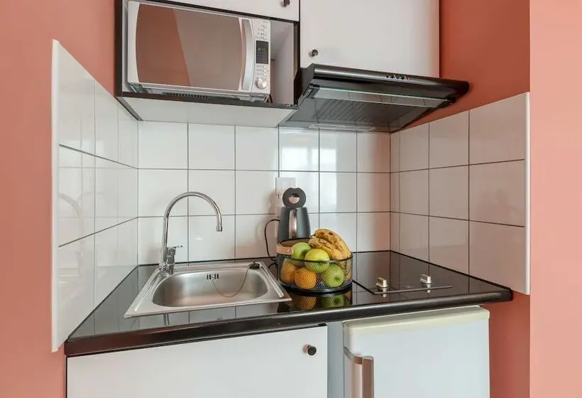 Standard-studio, Appart City Confort Toulouse Aeroport Cornebarrieu 2