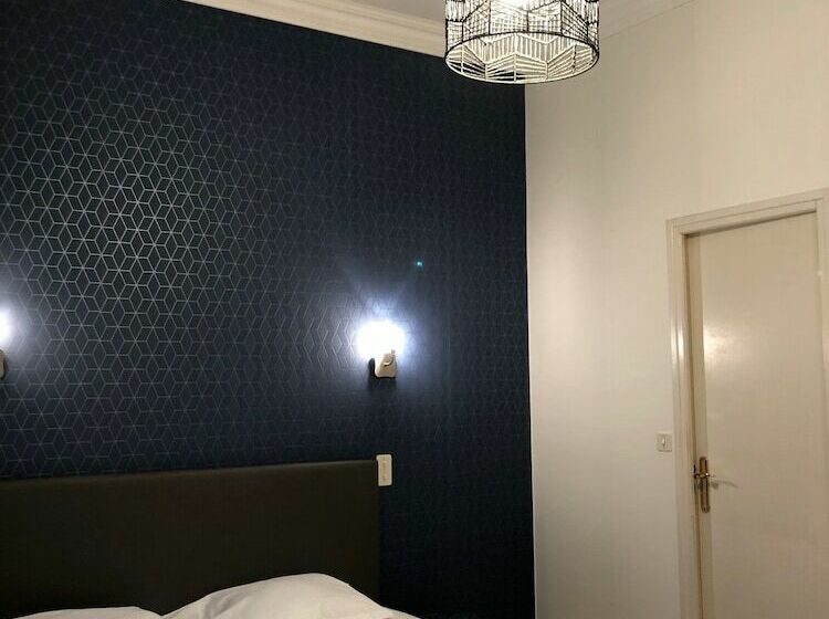 Номер Стандарт, Hôtel Emilie