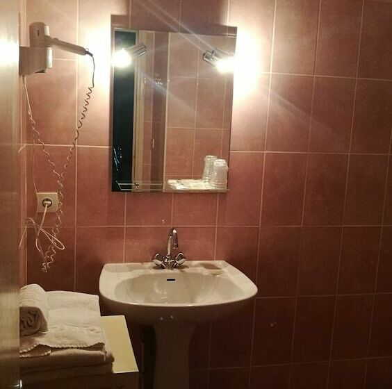 标准间, Hôtel Emilie