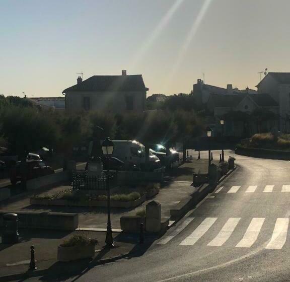 스탠다드 룸, Hôtel Restaurant Le Delta