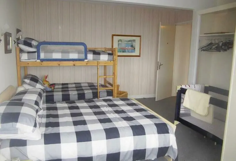 ファミリールーム, Lenard Charles Bed & Breakfast