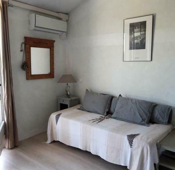 חדר סטנדרט, Chambres D Hôtes Aux Tournesols