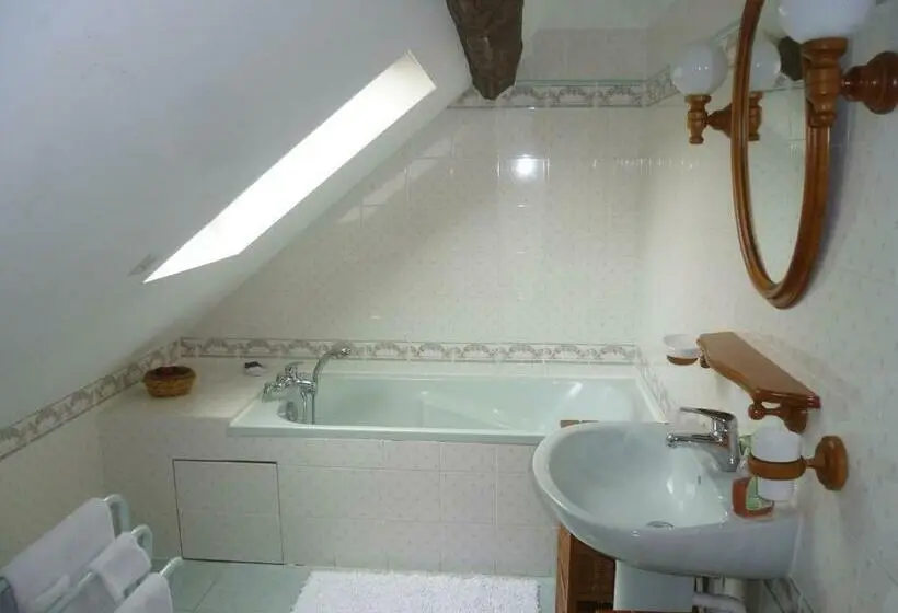 スタンダードルーム, Chambres D'hôtes Legros