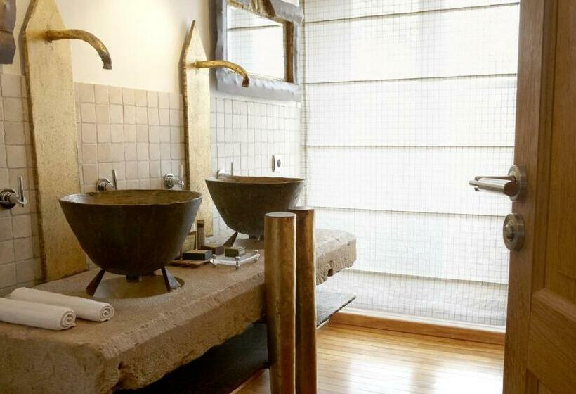 غرفة ديلوكس سرير كينج, Chateau De Chassagne Montrachet