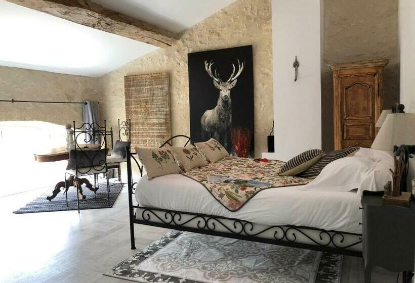 غرفة قياسية مطلّة علي الحديقة, L Ilot Vignes