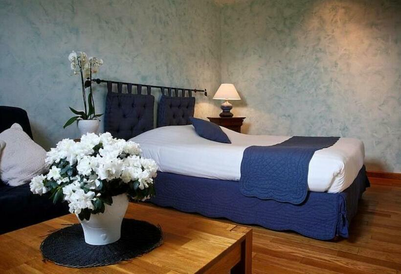 Номер Стандарт, La Grange De Boulaines