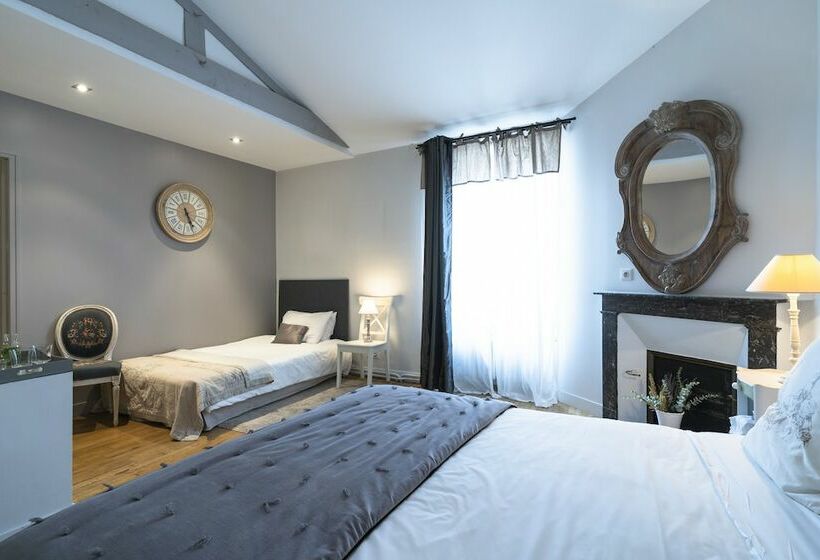 Quarto Triplo Estandar, La Maison De Marc