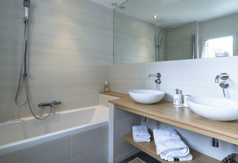 Quarto Estandar, La Maison De Marc