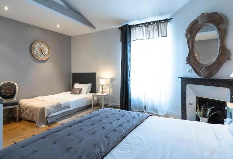 Standard Kolmen Hengen Huone, La Maison De Marc