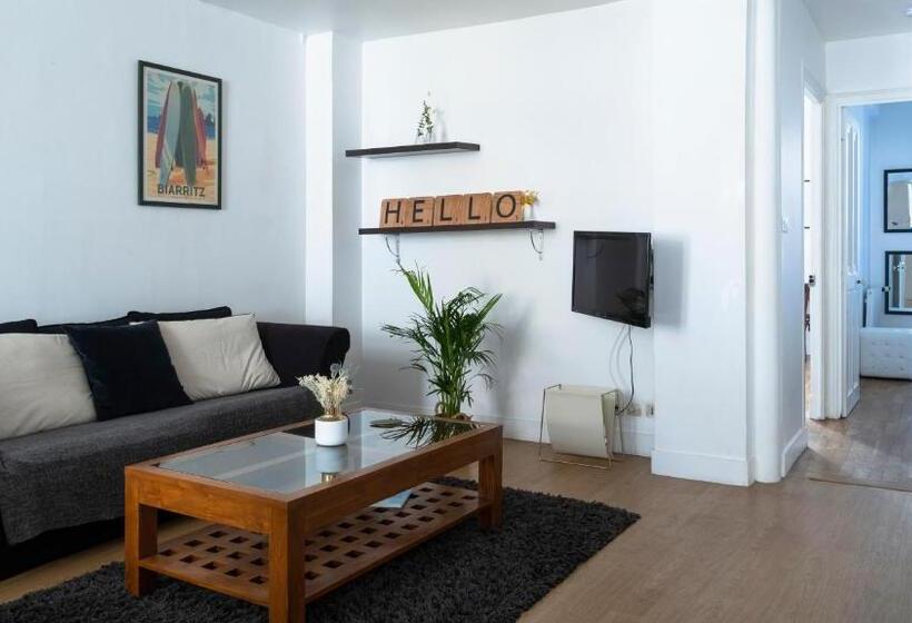 شقة غرفة واحدة, La Maison De Marc