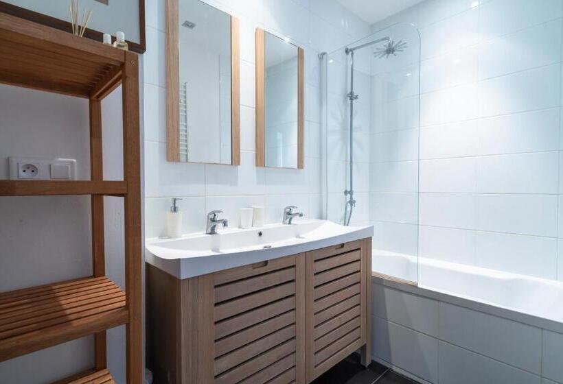 شقة غرفة واحدة, La Maison De Marc