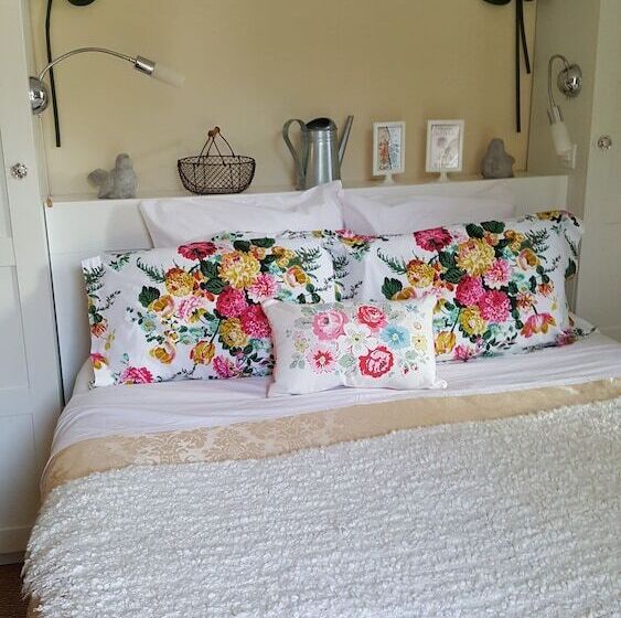 غرفة قياسية, La Roseraie