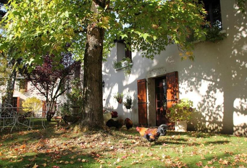 اتاق استاندارد, Le Relais De La Tour
