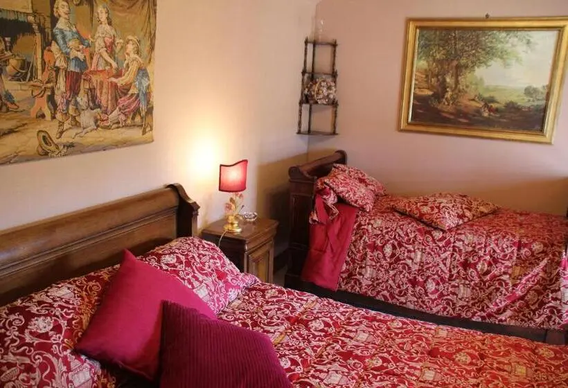 Maja/Mökki, Le Relais De La Tour