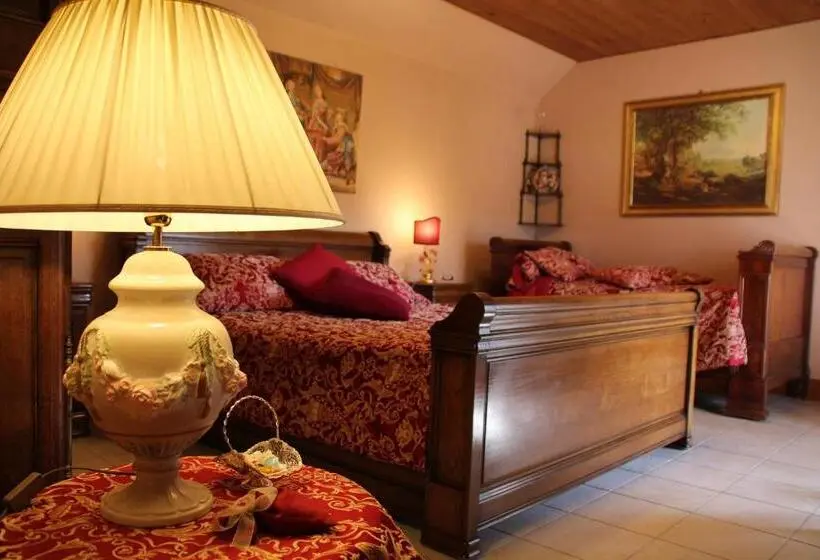 Maja/Mökki, Le Relais De La Tour