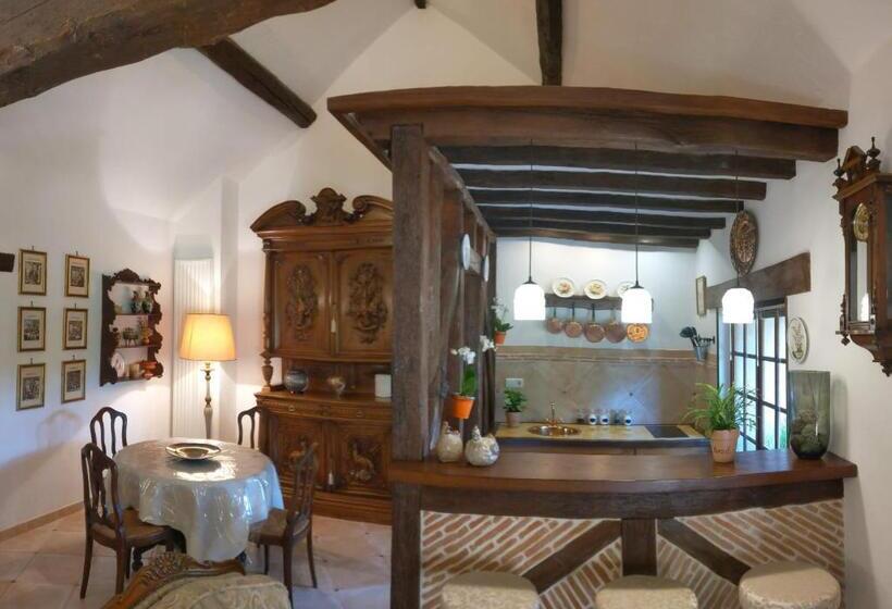 Люкс Повышенной Комфортности, Le Relais De La Tour