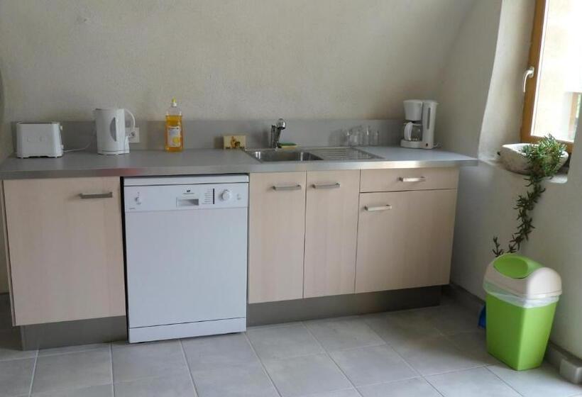 غرفة قياسية, Les ânes De Forcalquier