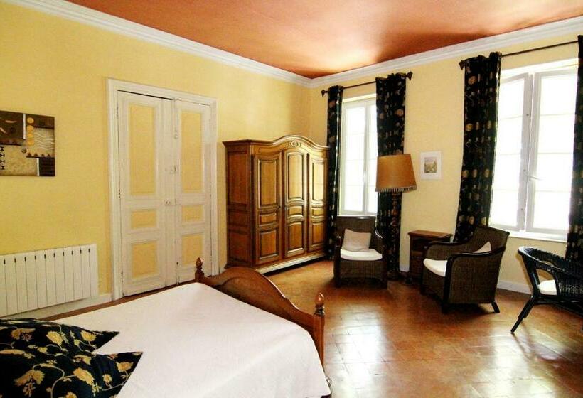 스탠다드 룸, Les Volets Bleus