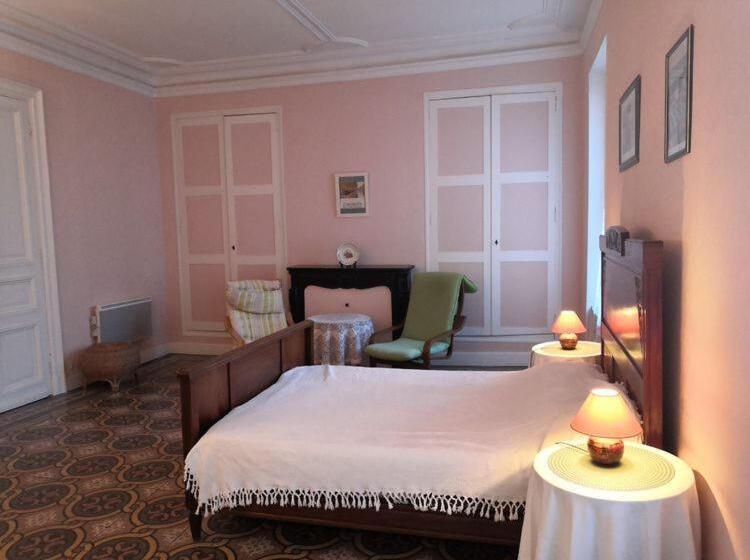 스탠다드 룸, Les Volets Bleus