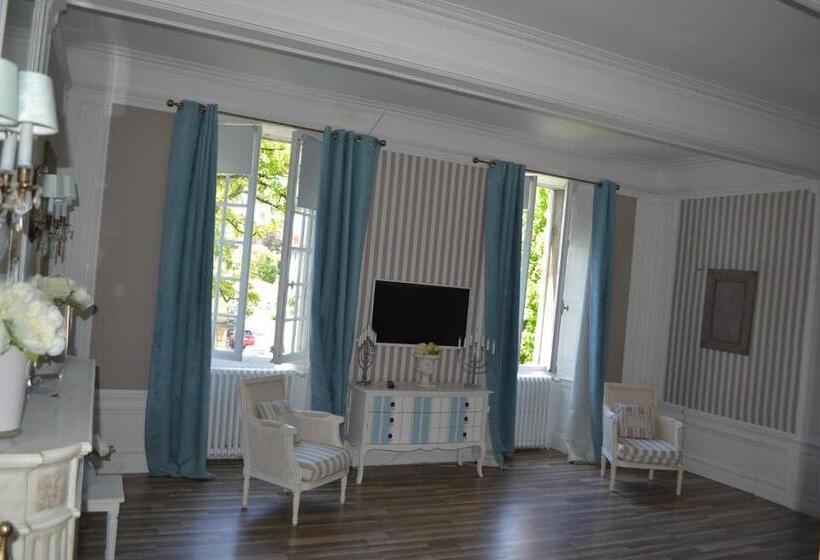 带大床的复式套间, Maison D Hôtes Les Jardins De Mazamet