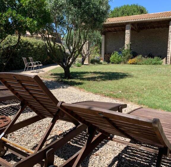 Дом 1 Спальня, Maison De Margot