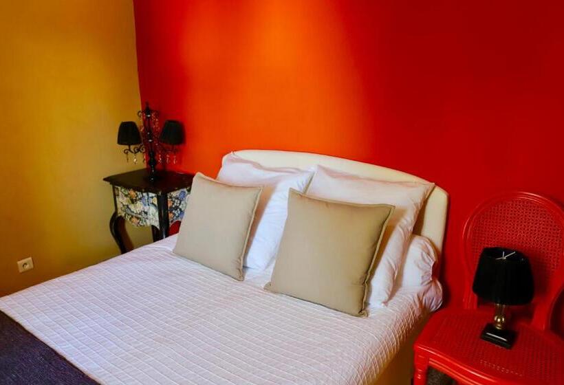 Дом 1 Спальня, Maison De Margot