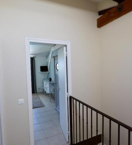 Дом 1 Спальня, Maison De Margot