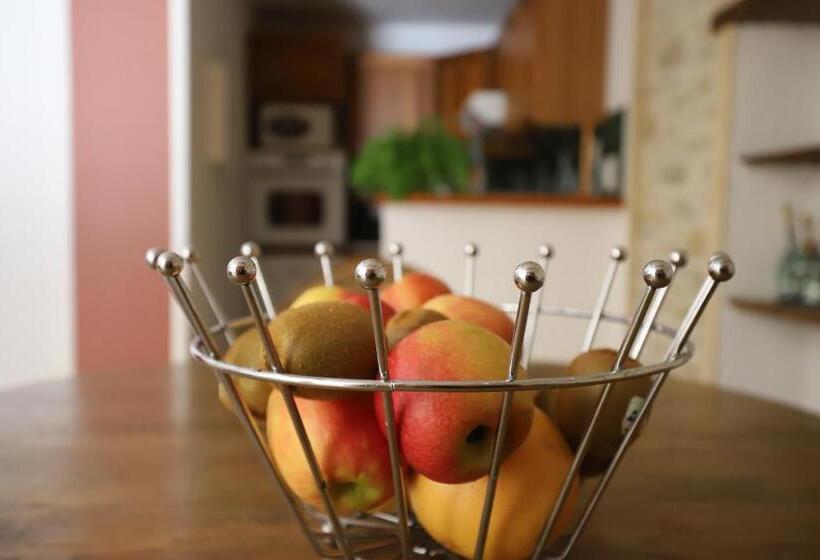 Дом 1 Спальня, Maison De Margot