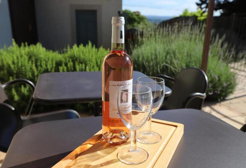 Дом 1 Спальня, Maison De Margot