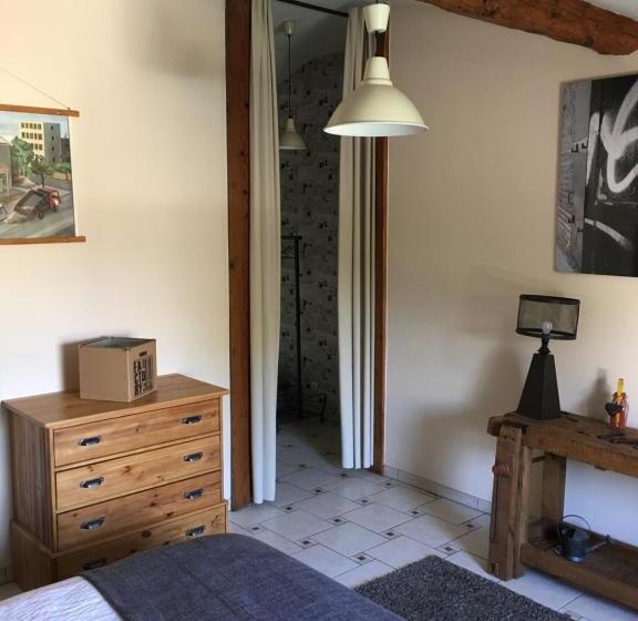 Дом 1 Спальня, Maison De Margot