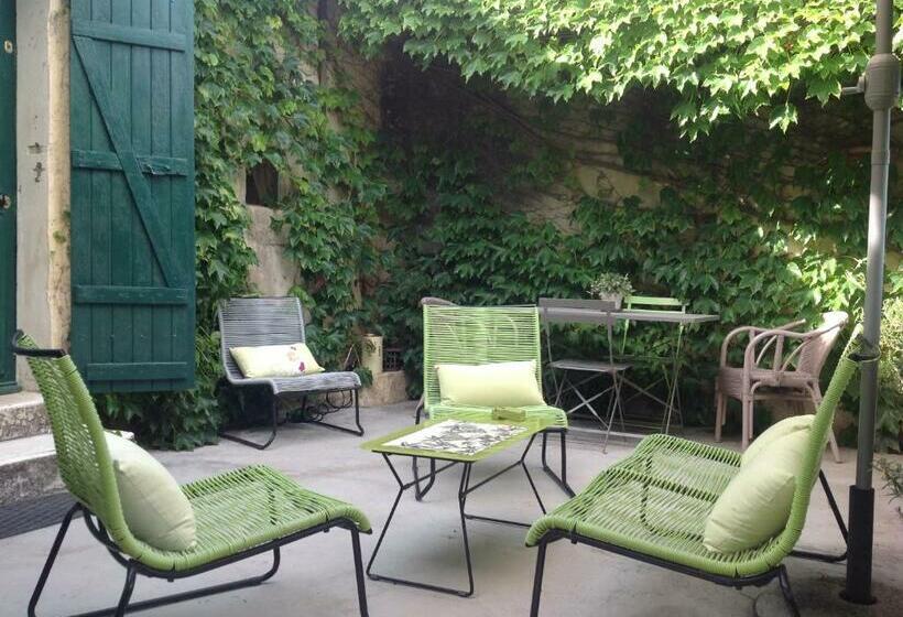 スタンダードルーム, Maison D'hôtes Mas De Barbut