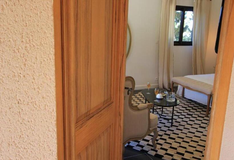 デラックスルーム, Mas Paloma