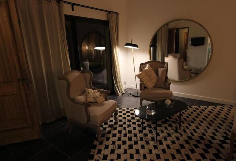 デラックスルーム, Mas Paloma