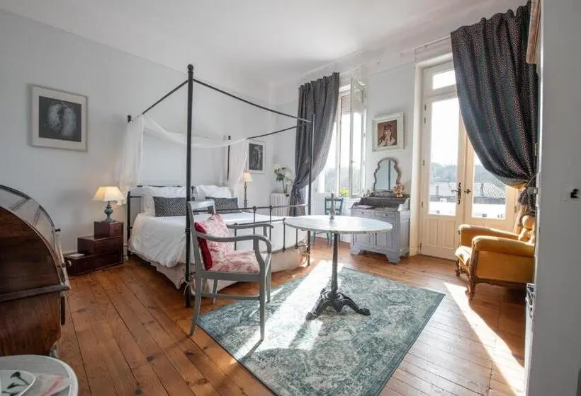 Deluxe-huone Puutarhanäkymä, Villa Hortebise