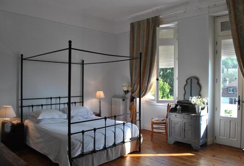 חדר דלוקס נוף לגינה, Villa Hortebise