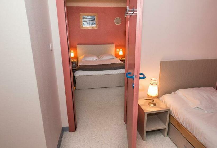 غرفة قياسية رباعية, Domaine Du Haut Des Bluches