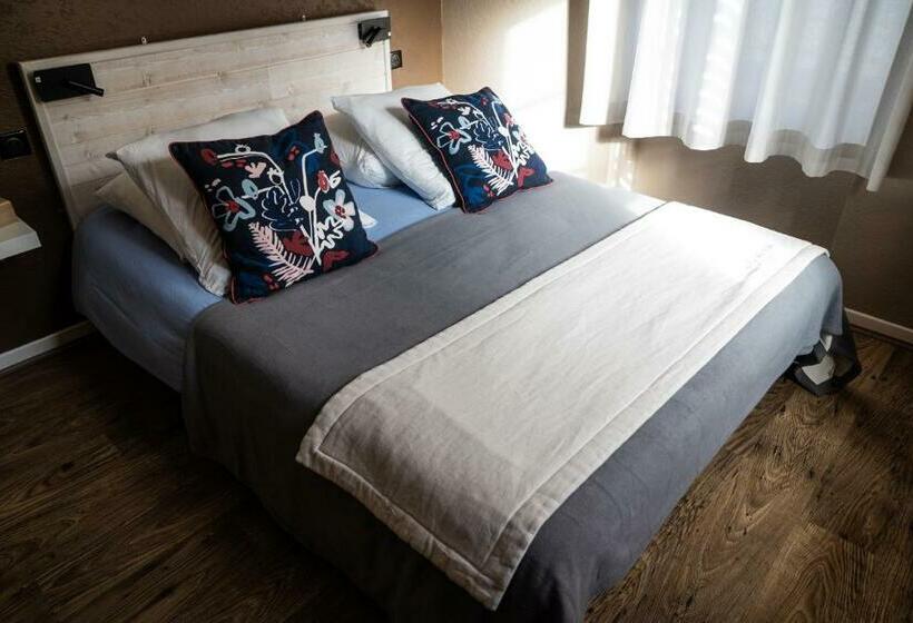 Четырехместный Номер Стандарт, Gite Auberge Les Cascades