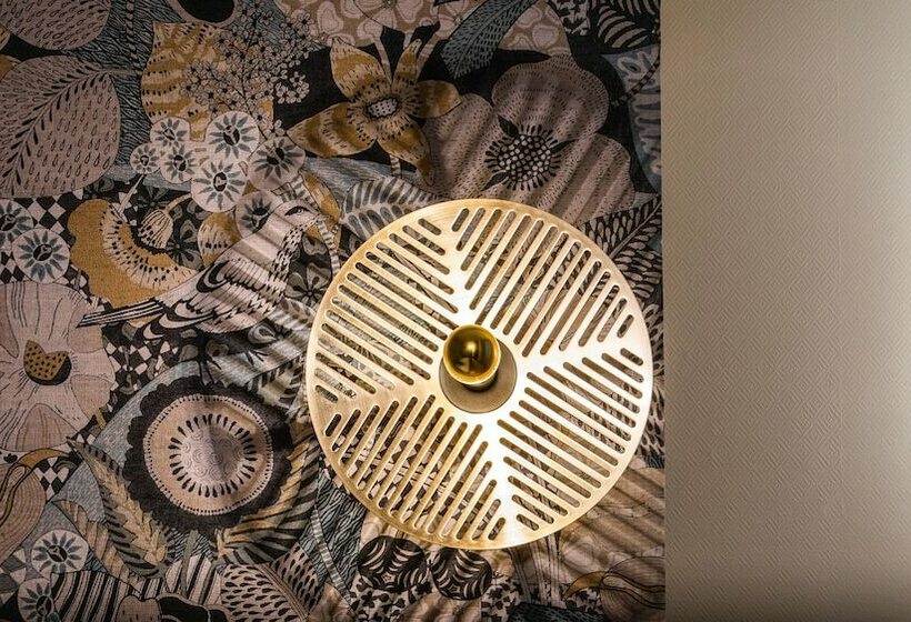 스탠다드 싱글 룸, Lanjuinais