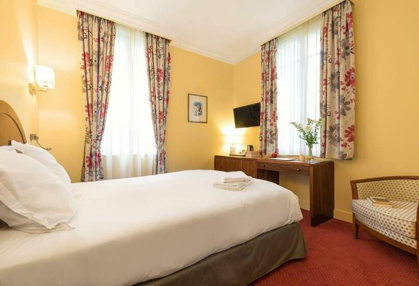 Трехместный Номер Superior, Hôtel Spa Thermalia