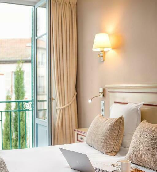 Номер Комфорт, Hôtel Spa Thermalia